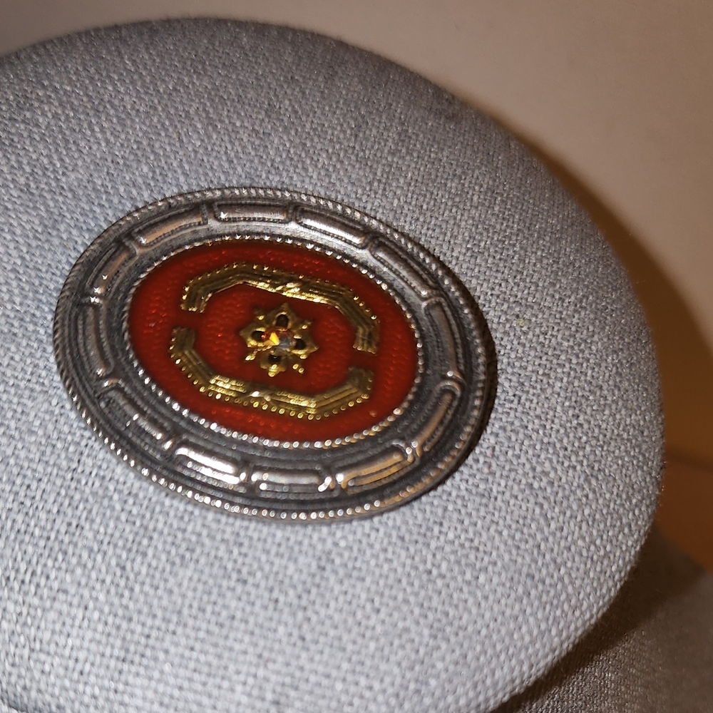 ART DECO EUC OVAL PEWTER AND GOLDTONE BROOCH